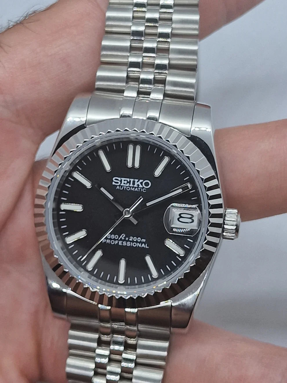 BLACK DIAL