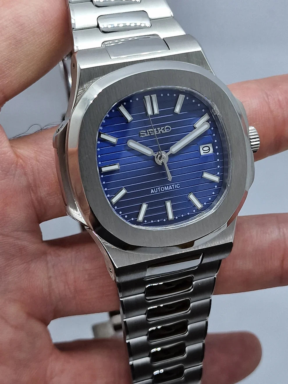NAVY BLUE DIAL