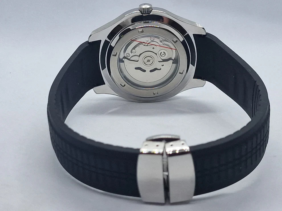 BLACK DIAL