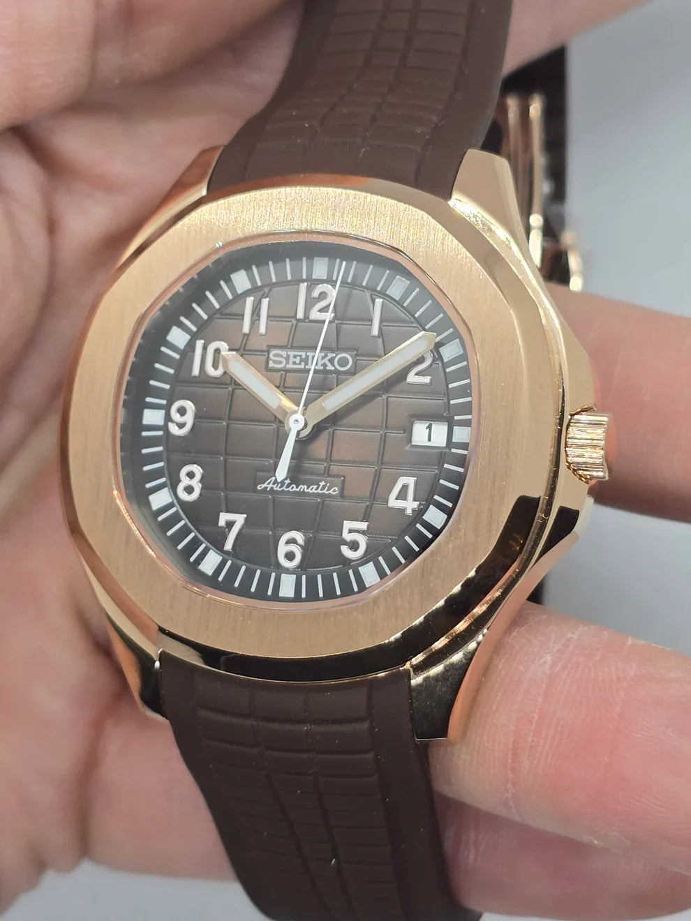 ROSE GOLD & BROWN DIAL