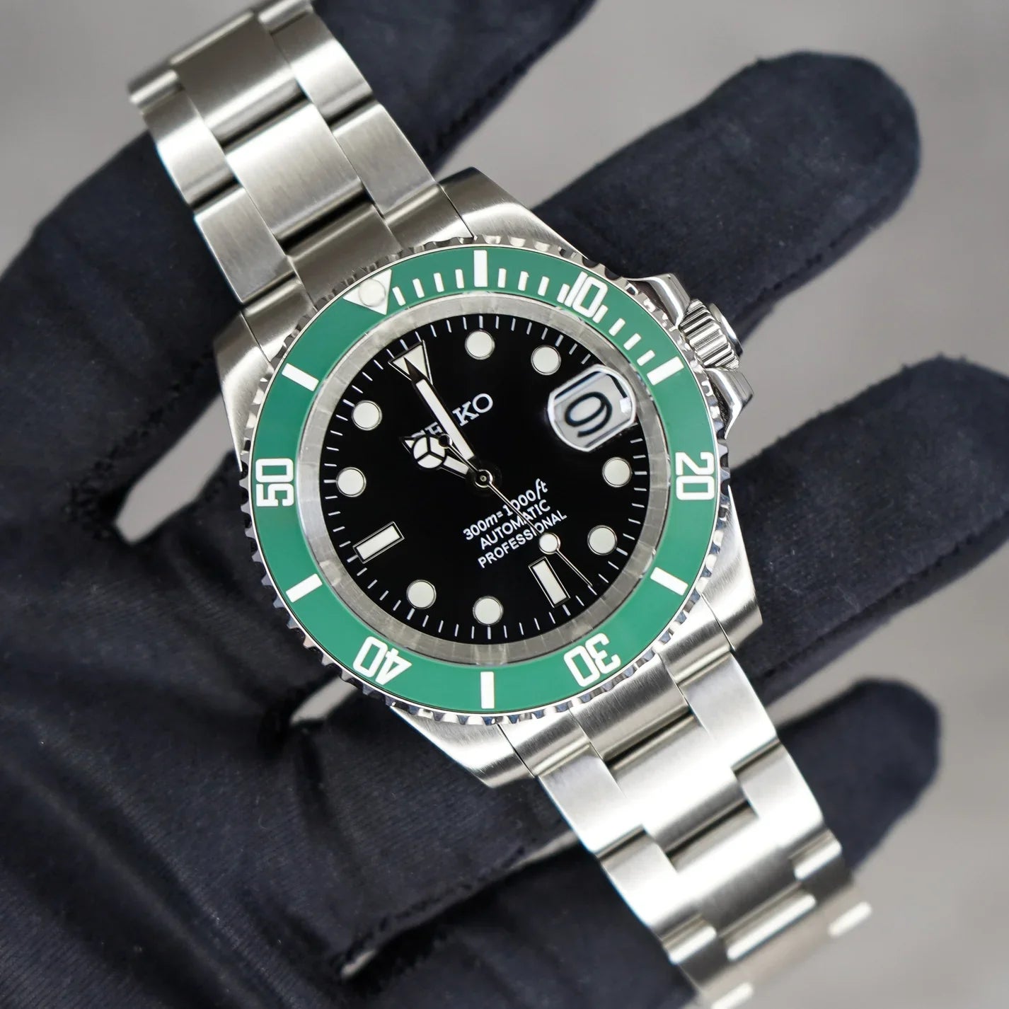 GREEN SUB