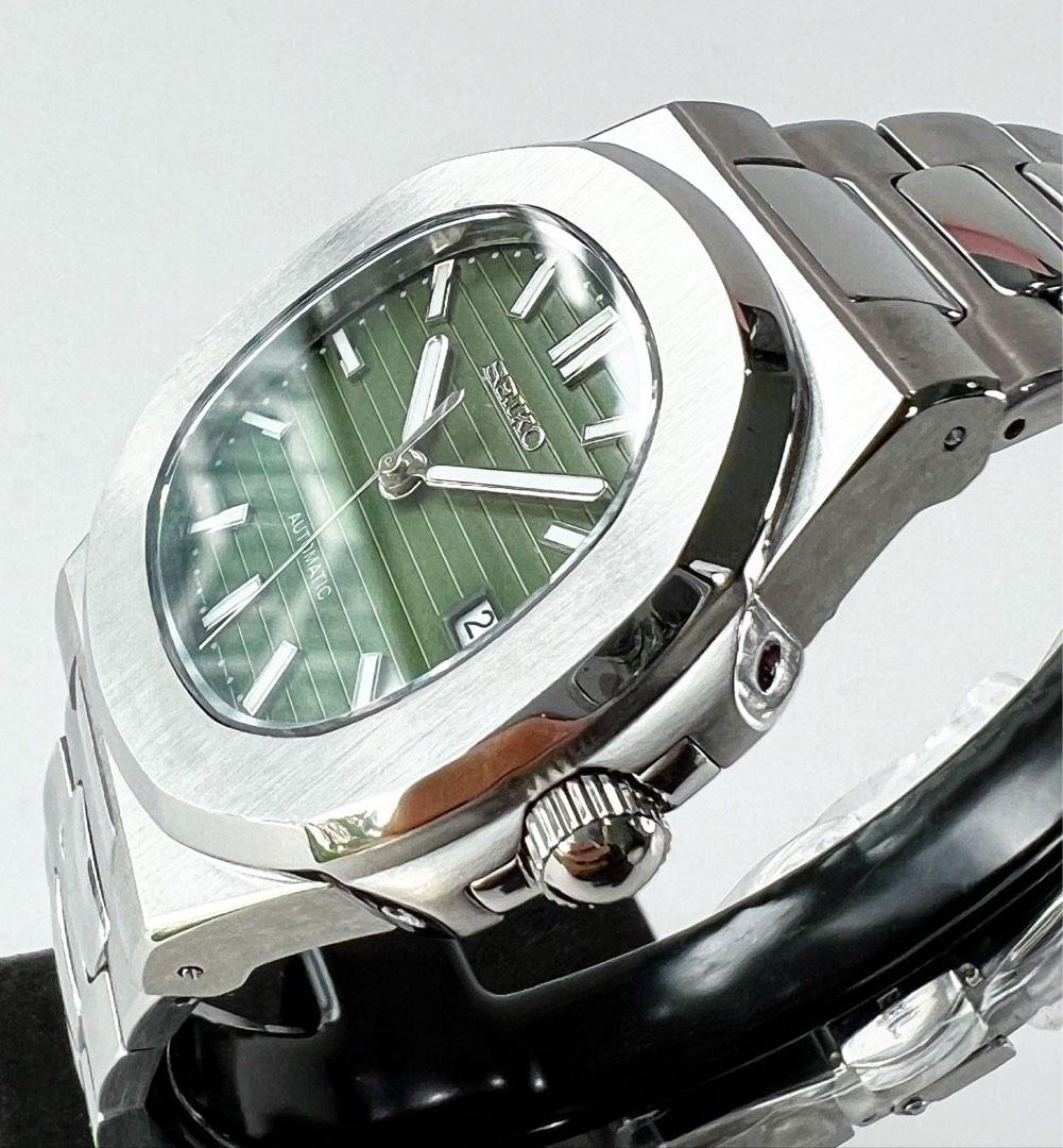 OLIVE GREEN DIAL