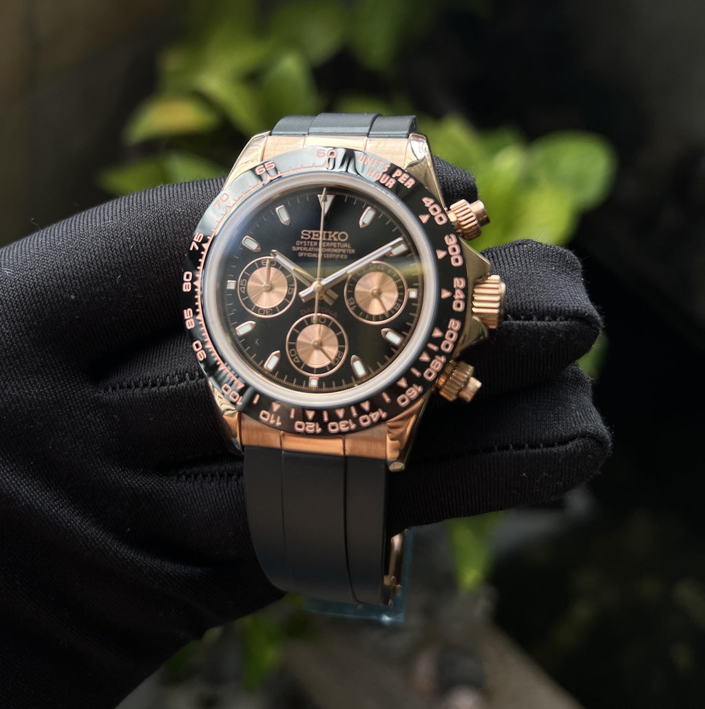 BLACK DIAL AND ROSE GOLD