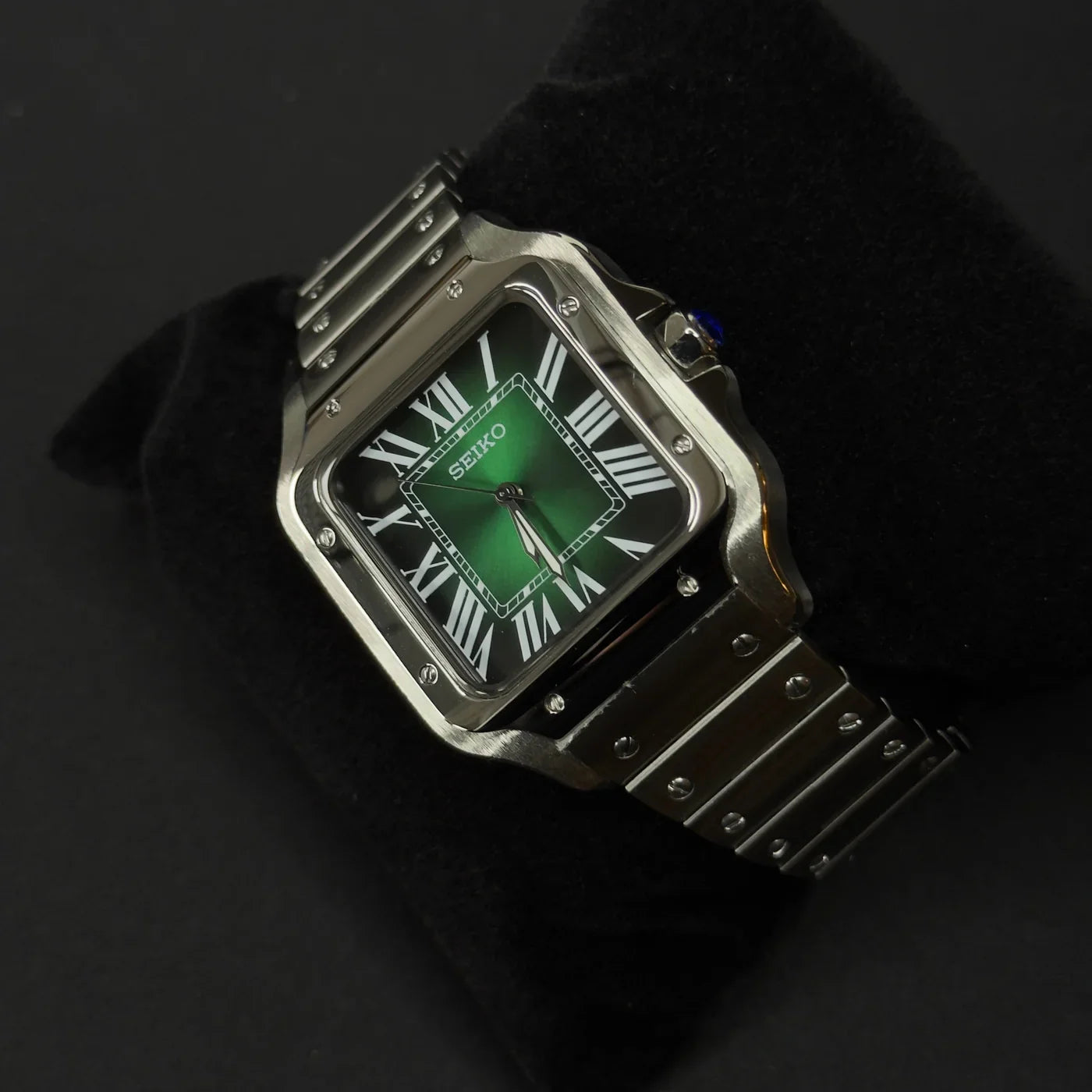 GREEN DIAL