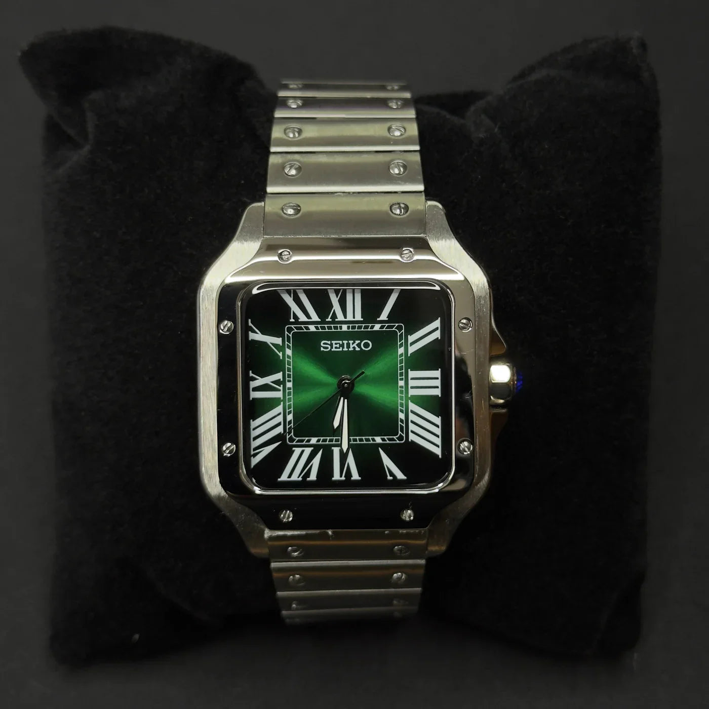 GREEN DIAL
