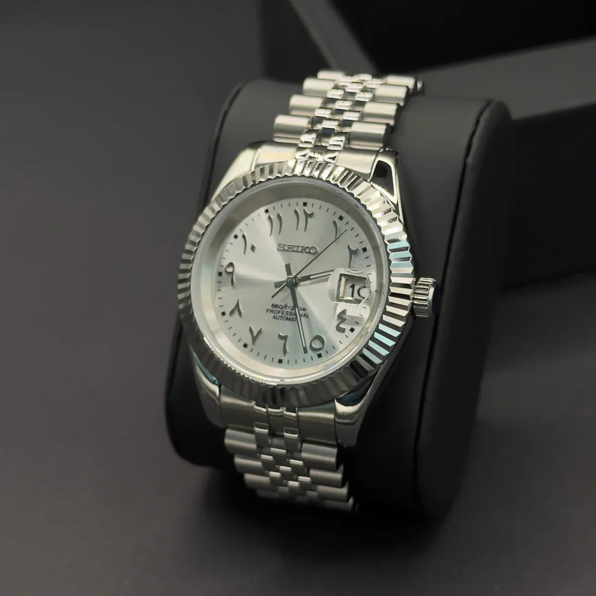 GREY ARABIC DIAL