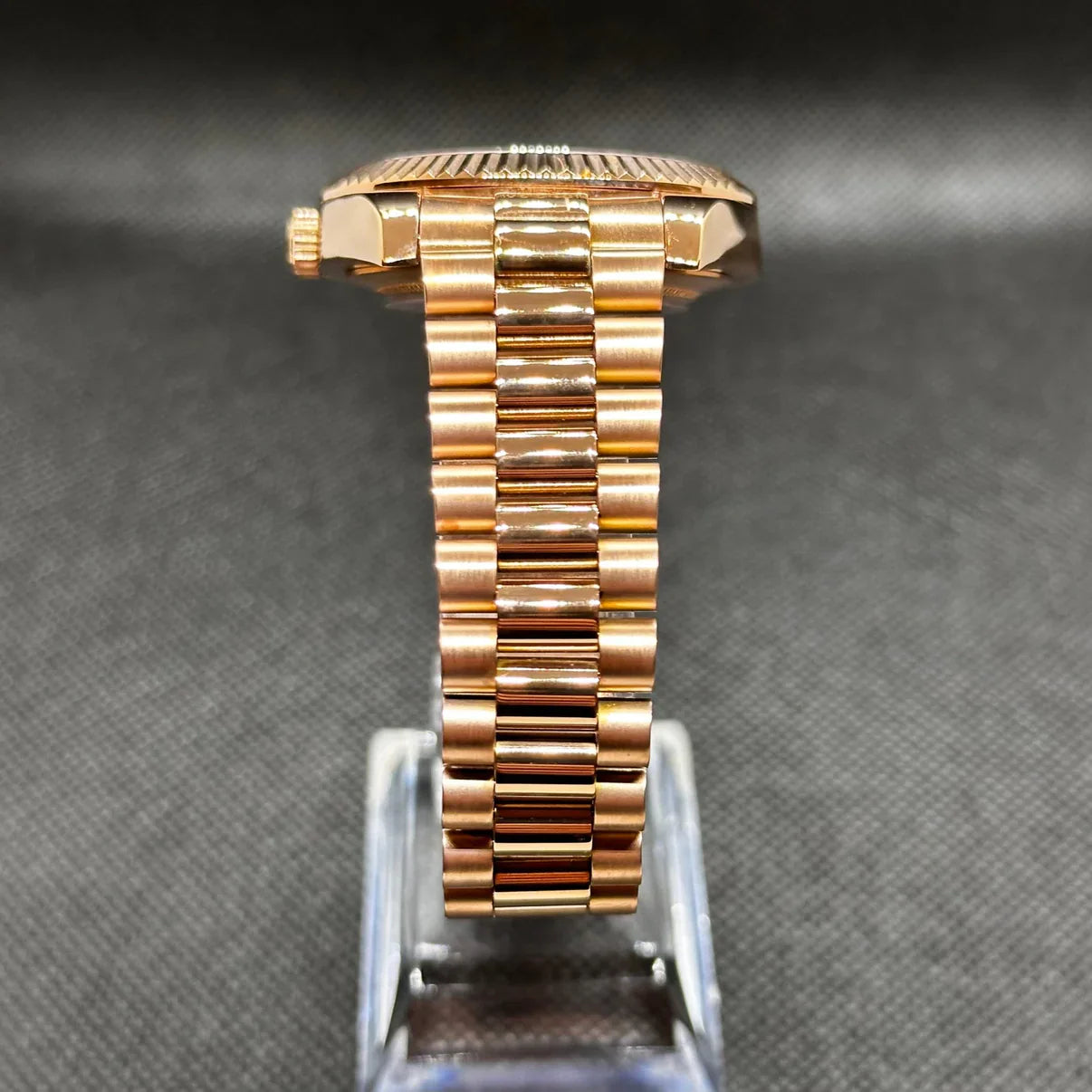 ROSE GOLD OLIVE DIAL