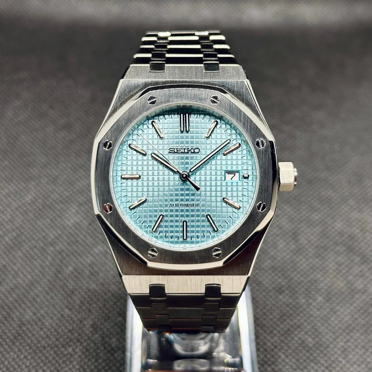 ROYALE SILVER LIGHT BLUE DIAL