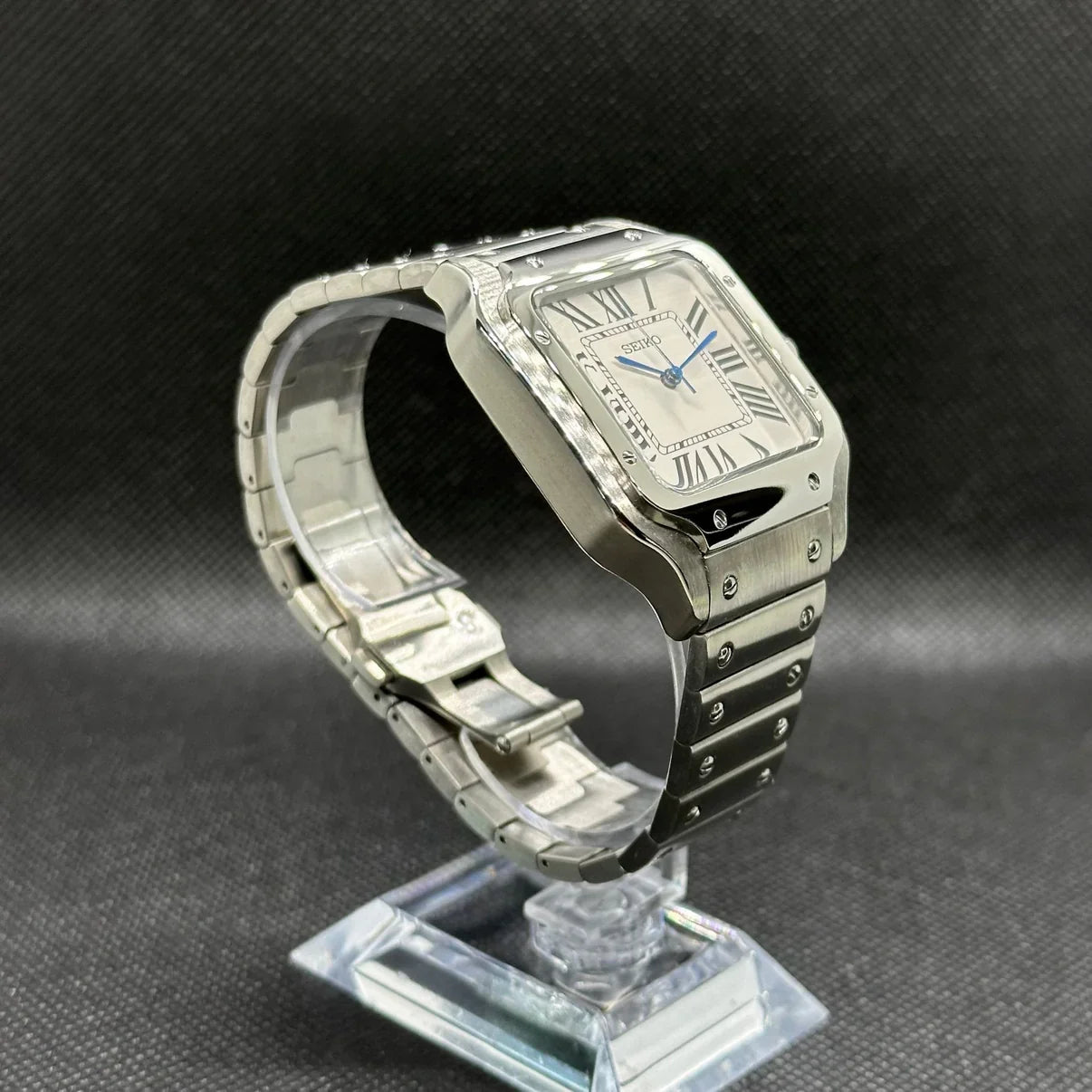 WHITE DIAL