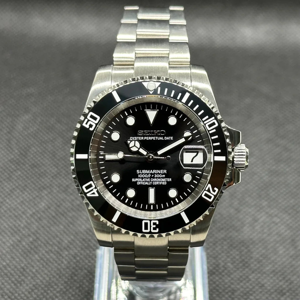 BLACK SUB